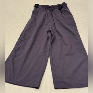 Athleta- wide leg ankle pants, size 7 (tags removed, never worn)